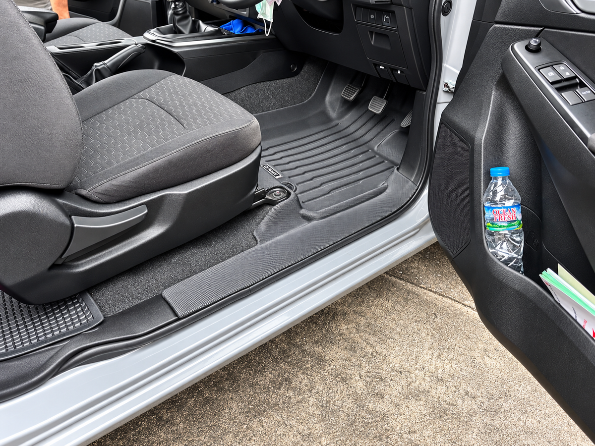 พรม MYMAT สำหรับ ISUZU D-MAX สเปซแค็บ 2 ประตู